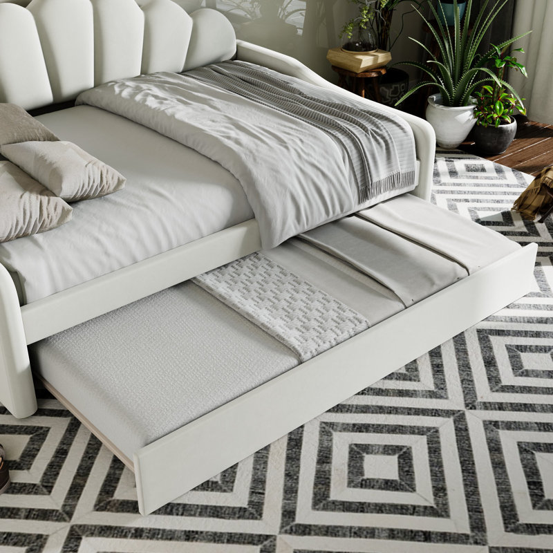 Full guest bed hotsell